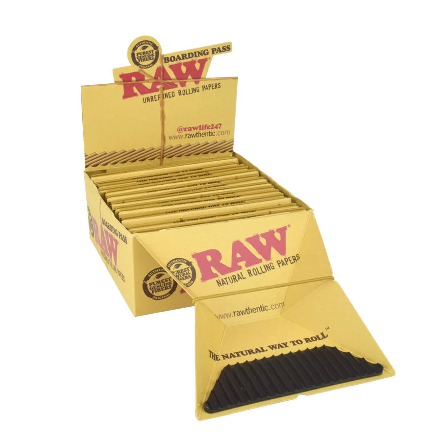 Raw - Boarding Pass Portable Rolling Tray - 15 Count Per Box