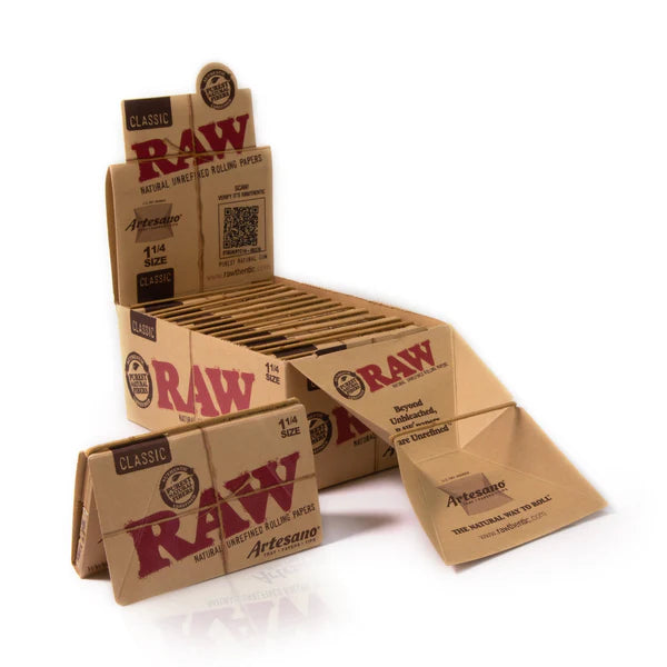 Raw - Artesano Organic 1 1/4 Paper - 15 Count Per Box